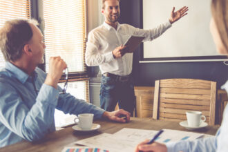 Top 3 des programmes de coaching de manager les plus reconnus en France